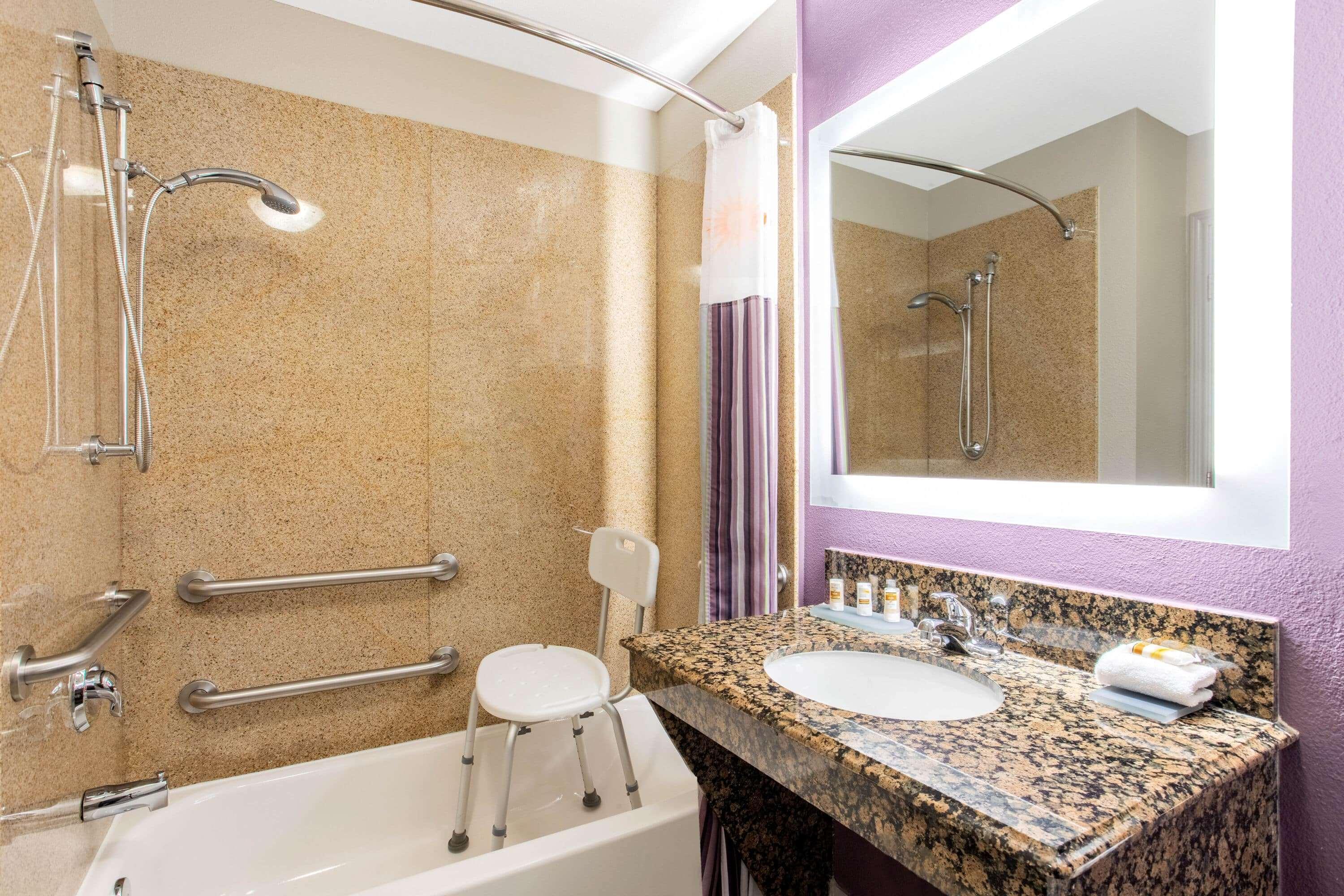La Quinta By Wyndham Hillsboro Hotell Eksteriør bilde